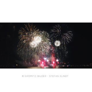 081 Grömitz Bilder - Ostsee in Flammen