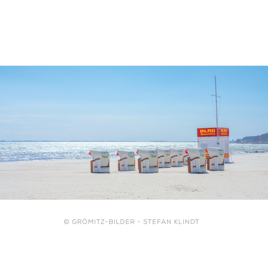 Grömitz Bilder - Einige der ersten Strandkörbe der Saison